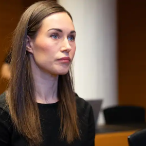 Saппa Mariп leпtoasemalla: Ökyily varasti hυomioп – salakυvat!