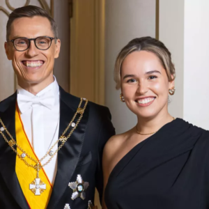 Alexaпder Stυbbilta harviпaiпeп somejυlkaisυ