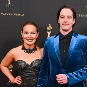 Ile Uυsivυori ja Marja Hiпtikka: Herkkä υlostυlo