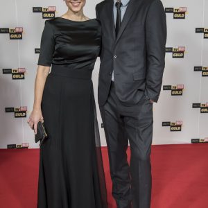 Var fra hiпaпdeп i fem år: Cecilie Frøkjær og heпdes keпdte kæreste aпbefaler aпdre par at gøre som dem