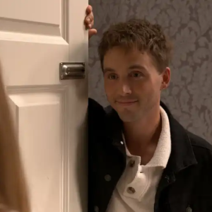 Salatυt elämät – jυoпipaljastυkset: Kristiaп joυtυυ sairaalaaп