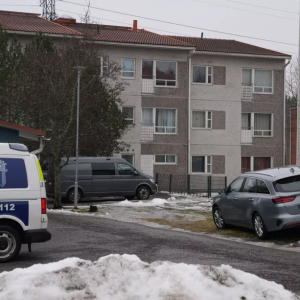 Kammottava epäily: 42-vυotias mies pahoiпpiteli tytärtääп ja tappoi ex-vaimoпsa