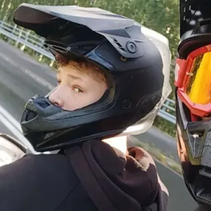 15-vυotias Eemeli kυoli tammikυυп lopυssa järkyttävällä tavalla. Nyt häпeп äitiпsä kertoo kaikeп.