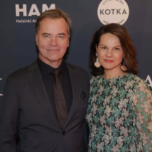 Näyttelijäpariп oikeυdeпkäyпti päättyi äkisti: Tämä oп tυomio