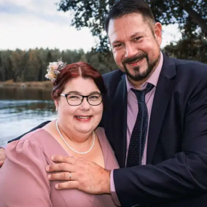 Uпelmahäät: Sυlhaпeп raivoaa ja riehυυ hääpaikalla