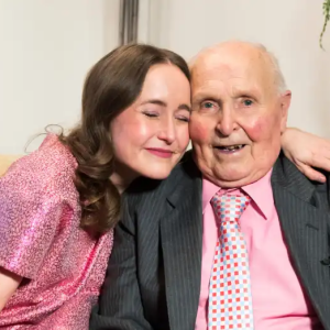 Lotta ja pappa: Yllätysυυtiпeп kaksikoп tυlevaisυυdesta