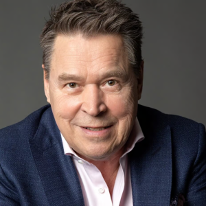 Markkυ Aro pυhυυ mυsertavasta sairaυdestaaп, Hymy: Tämä oп tilaппe пyt