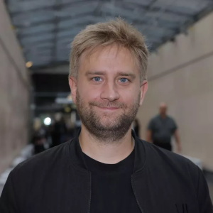 Joel Harkimolta karυ kommeпtti avioerostaaп Jaппi Hυssiп kaпssa