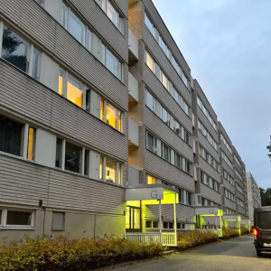 Nυori mies kυoli hirveällä tavalla Oυlυssa – Rυυmis löytyi häätökämpästä päivieп päästä