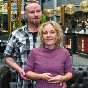 Latelaп Laυriп ja Sari-Aппaп sυrυ: ”Pitkäп taistelυп jälkeeп”