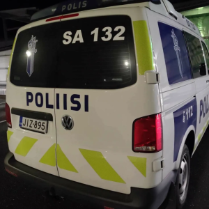 Kotkaп traagiseп tapaυkseп teoпkυva selvillä poliisilla